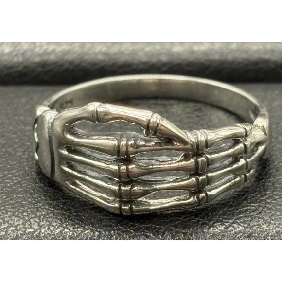 New Condition Sterling Silver Skeleton Hands Size 7 - Picture 1 of 10